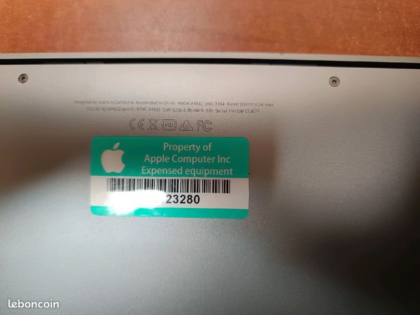 Apple MacBook Air 13,3 Retina A1932 pour pièces — photo 2