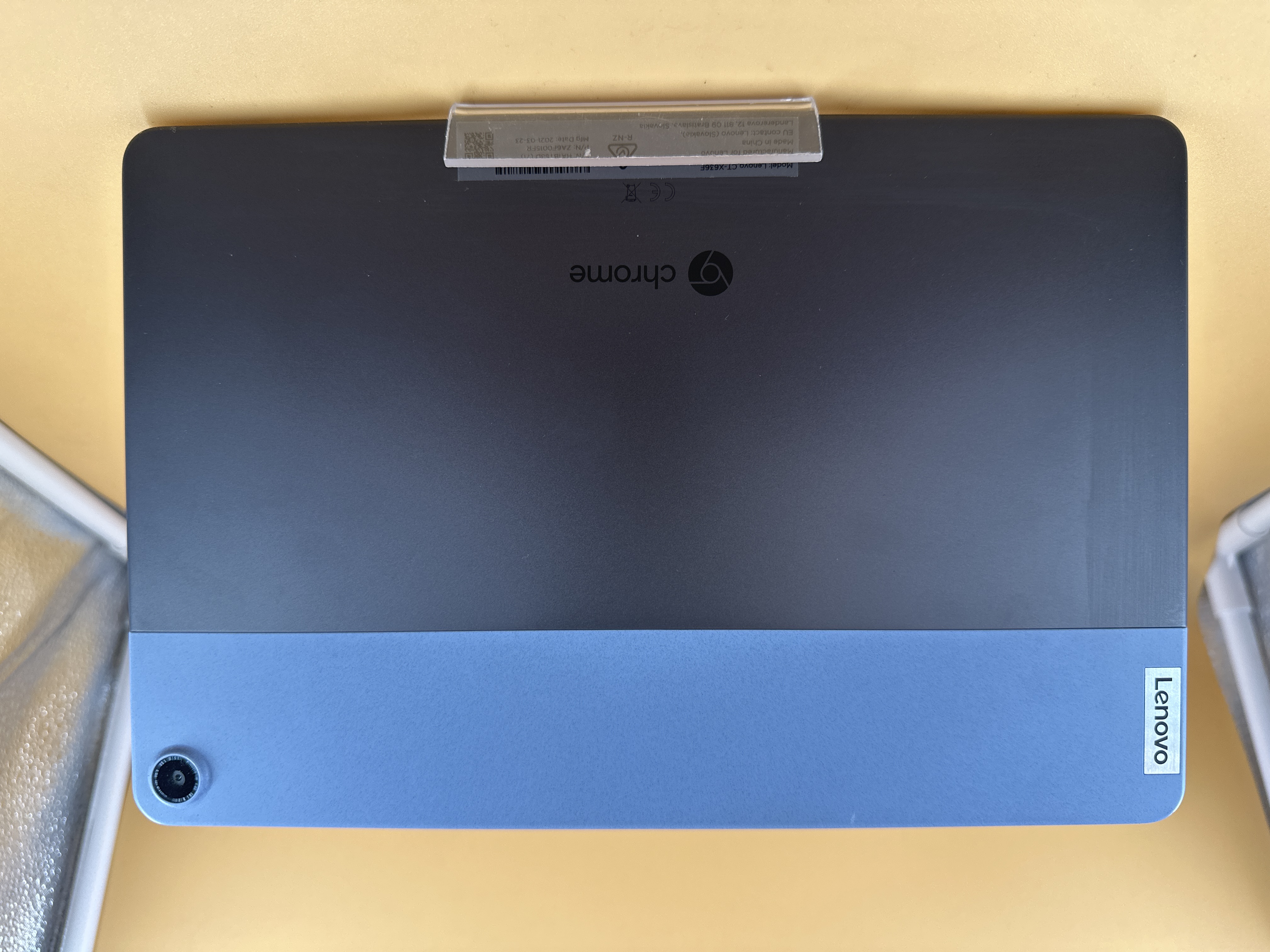 Tablette Lenovo Chromebook — photo 2