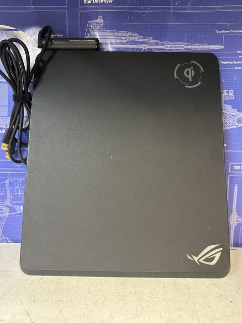 Tapis de souris gaming ASUS ROG Balteus Qi