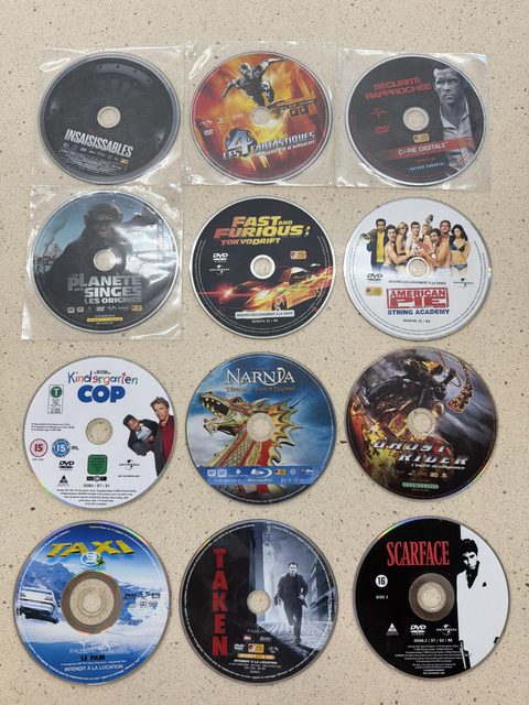 Lot de 12 films DVD et Blu-ray