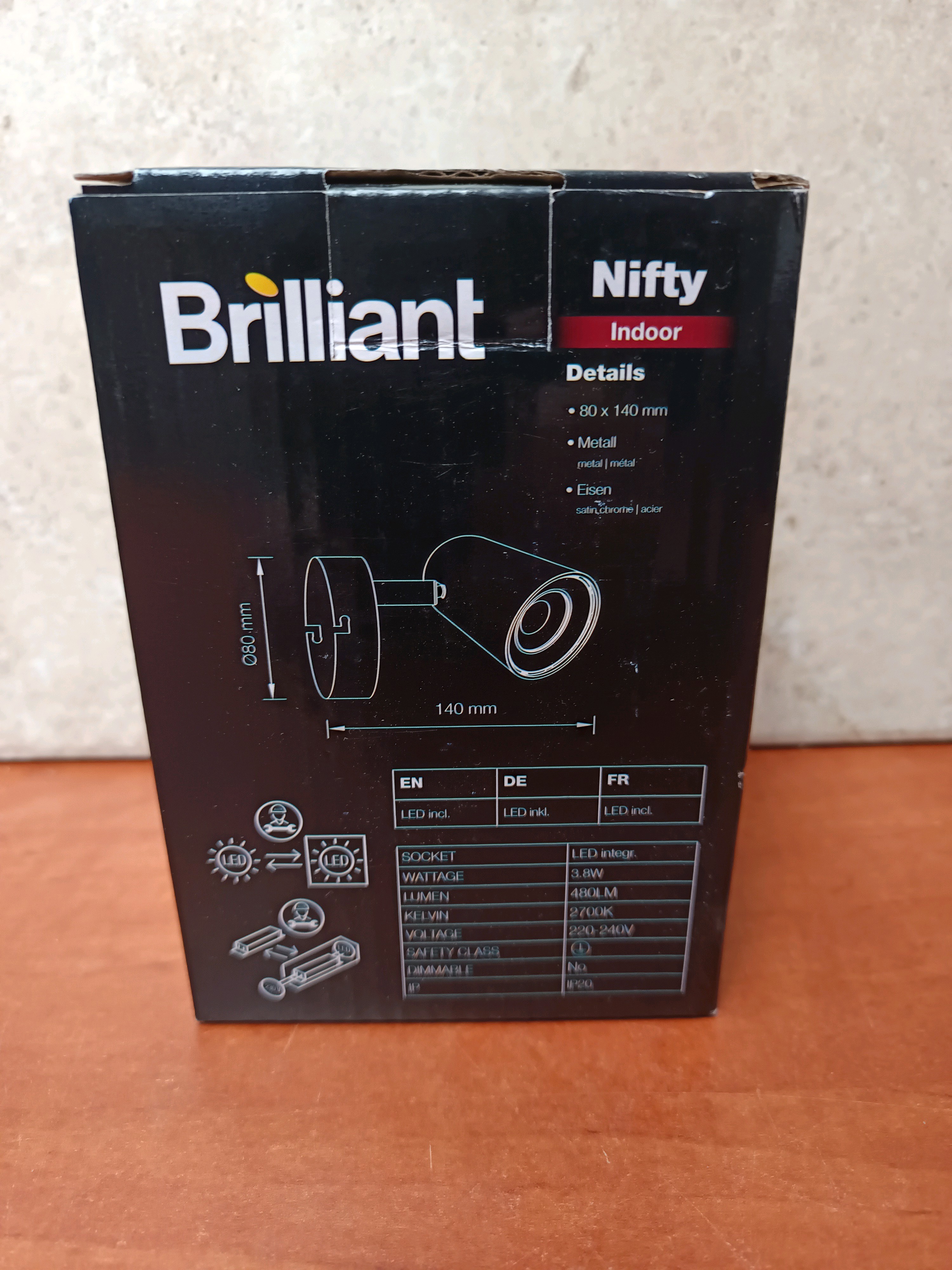 Brilliant Nifty Indoor – spot mural en métal 80 x 140 mm — photo 2
