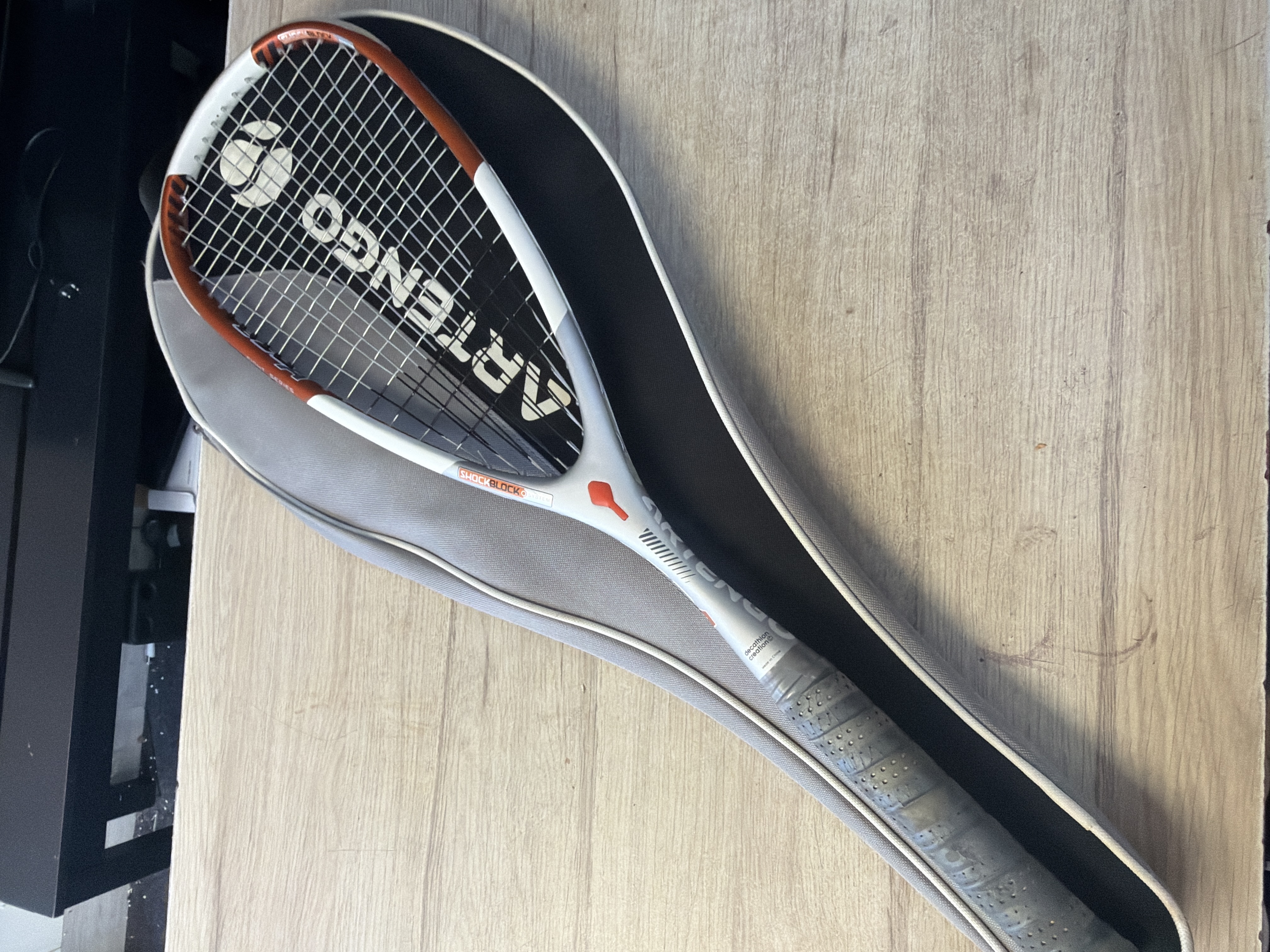 Raquette de squash Artengo avec housse