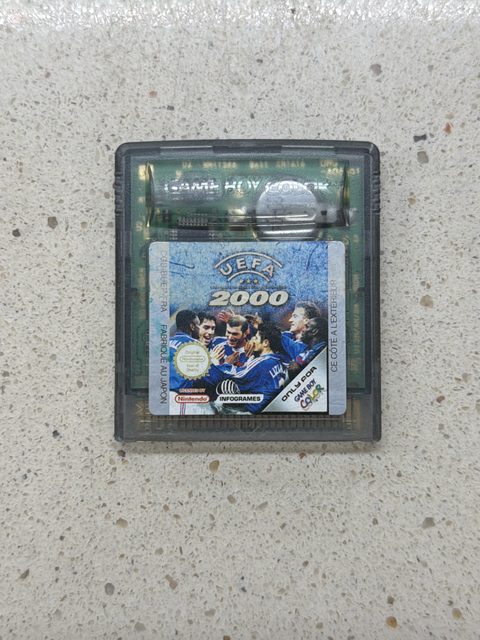 UEFA 2000 Game Boy Color