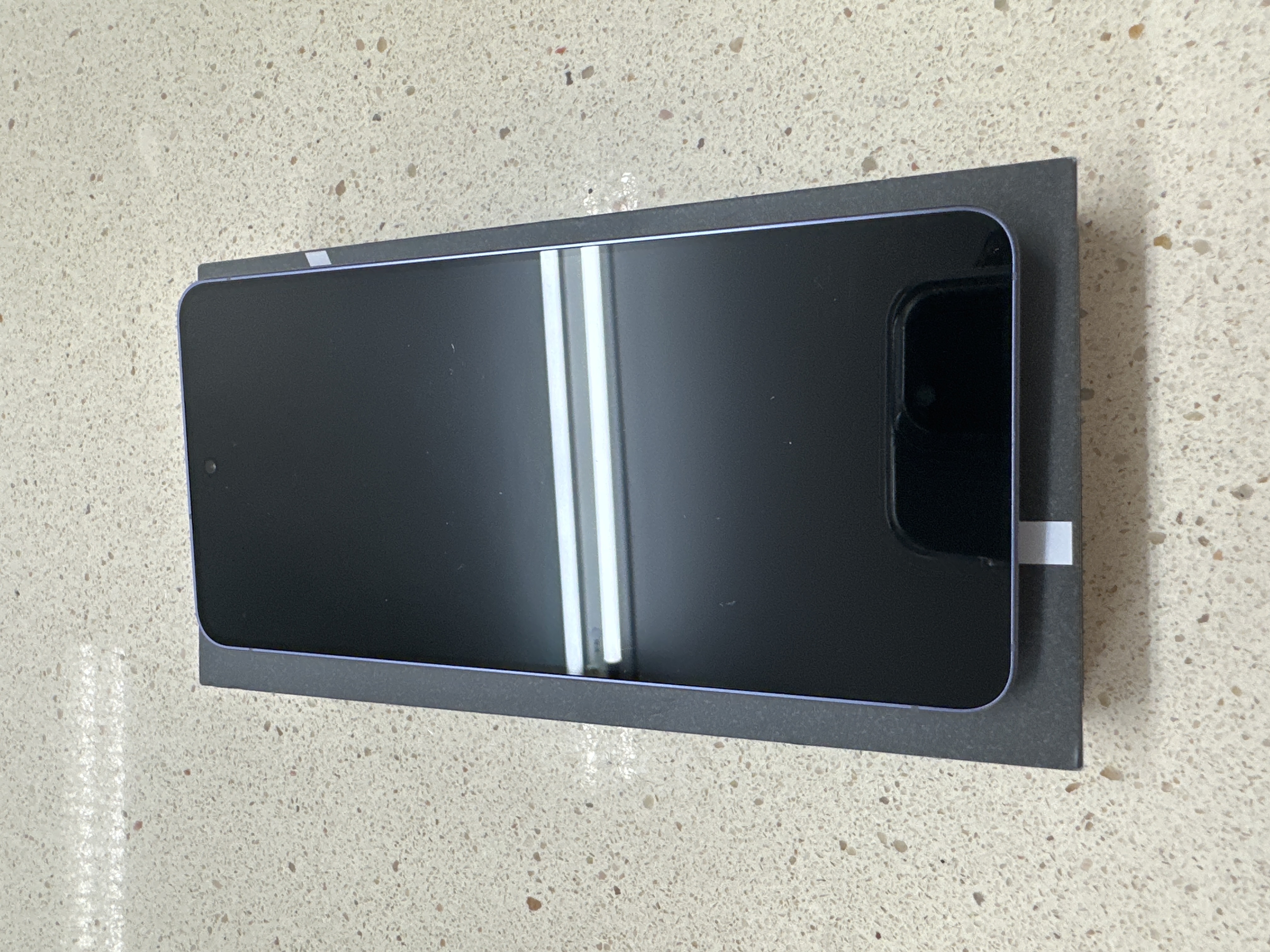 Samsung Galaxy S26 256 Go violet — photo 2