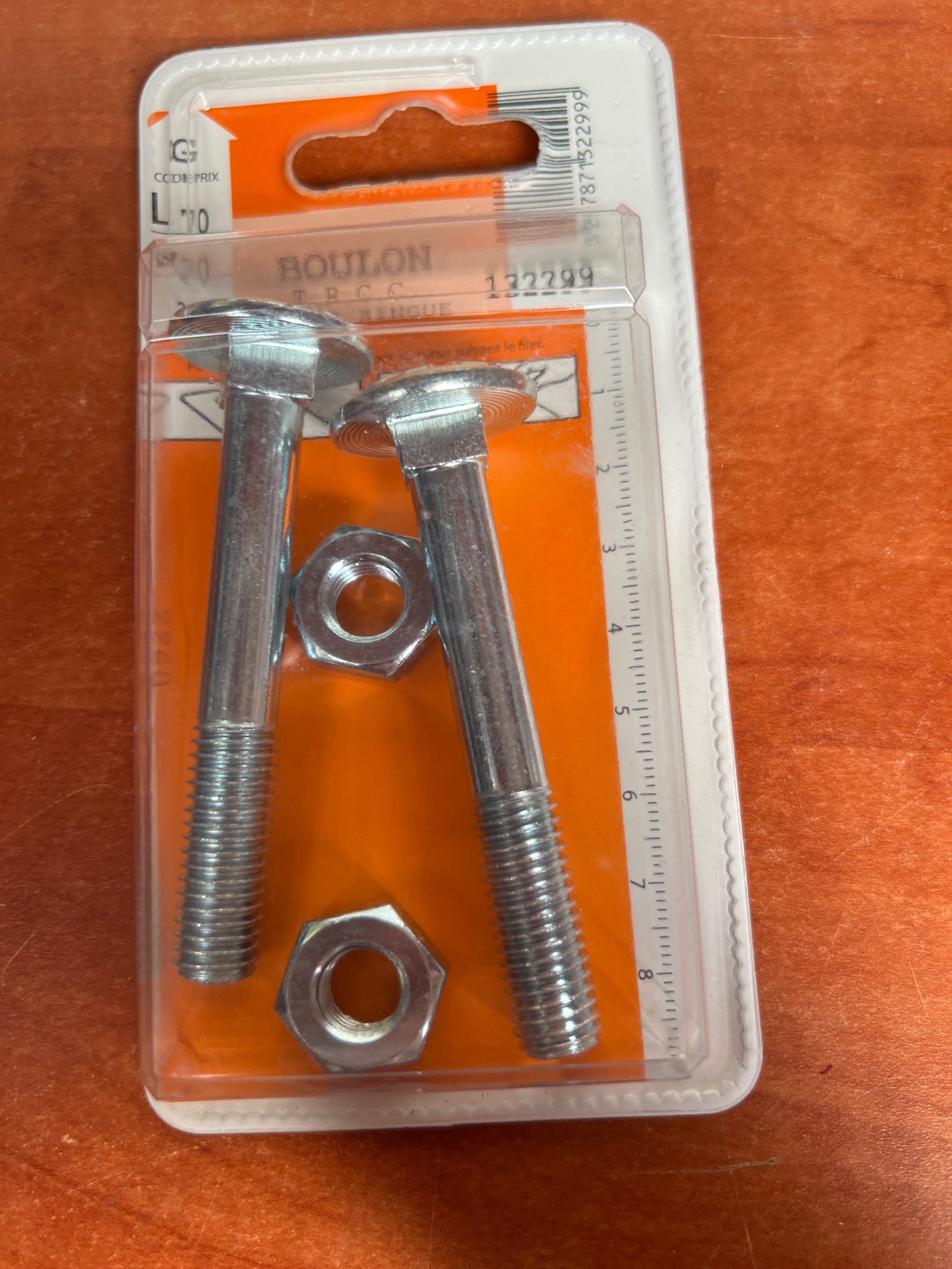 Boulons tête hexagonale avec écrous L=70 mm – blister scellé