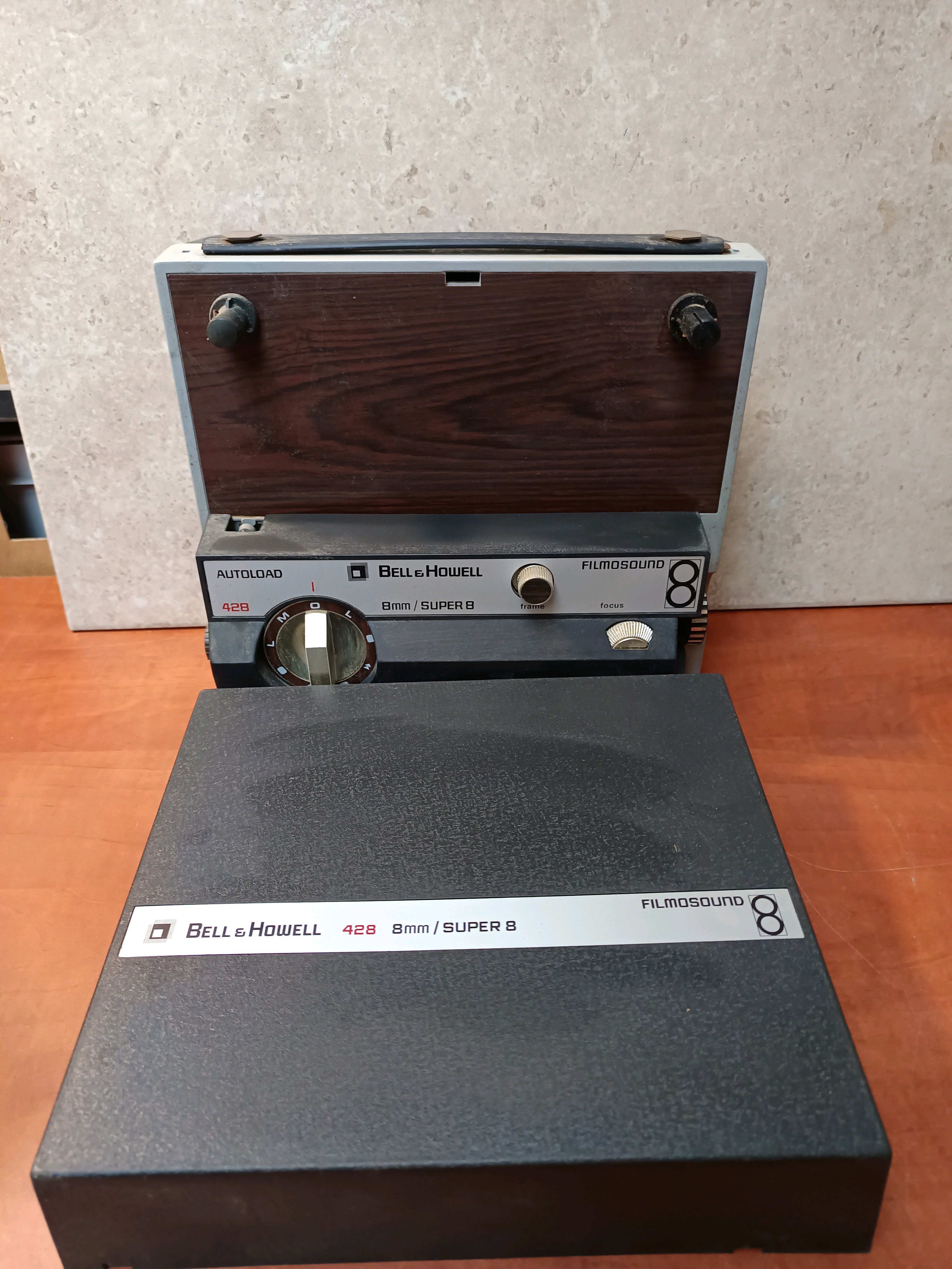 Bell & Howell Filmsound 8 modèle 426 8mm / Super 8