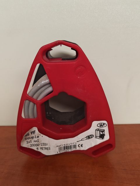 Rallonge électrique enrouleur 5 m 2 x 1 mm² 2000 W