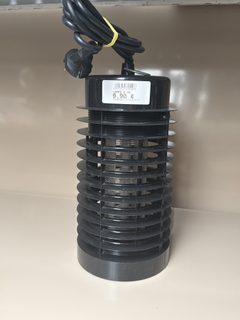 Lampe anti-moustique électrique à grille