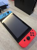 Console Nintendo Switch Joy-Con bleu néon rouge néon — photo 2