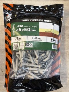 150 chevilles à frapper Spit nylon 6 x 50 mm