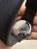 Montre Lacoste noire, cadran noir à index dorés — photo 2