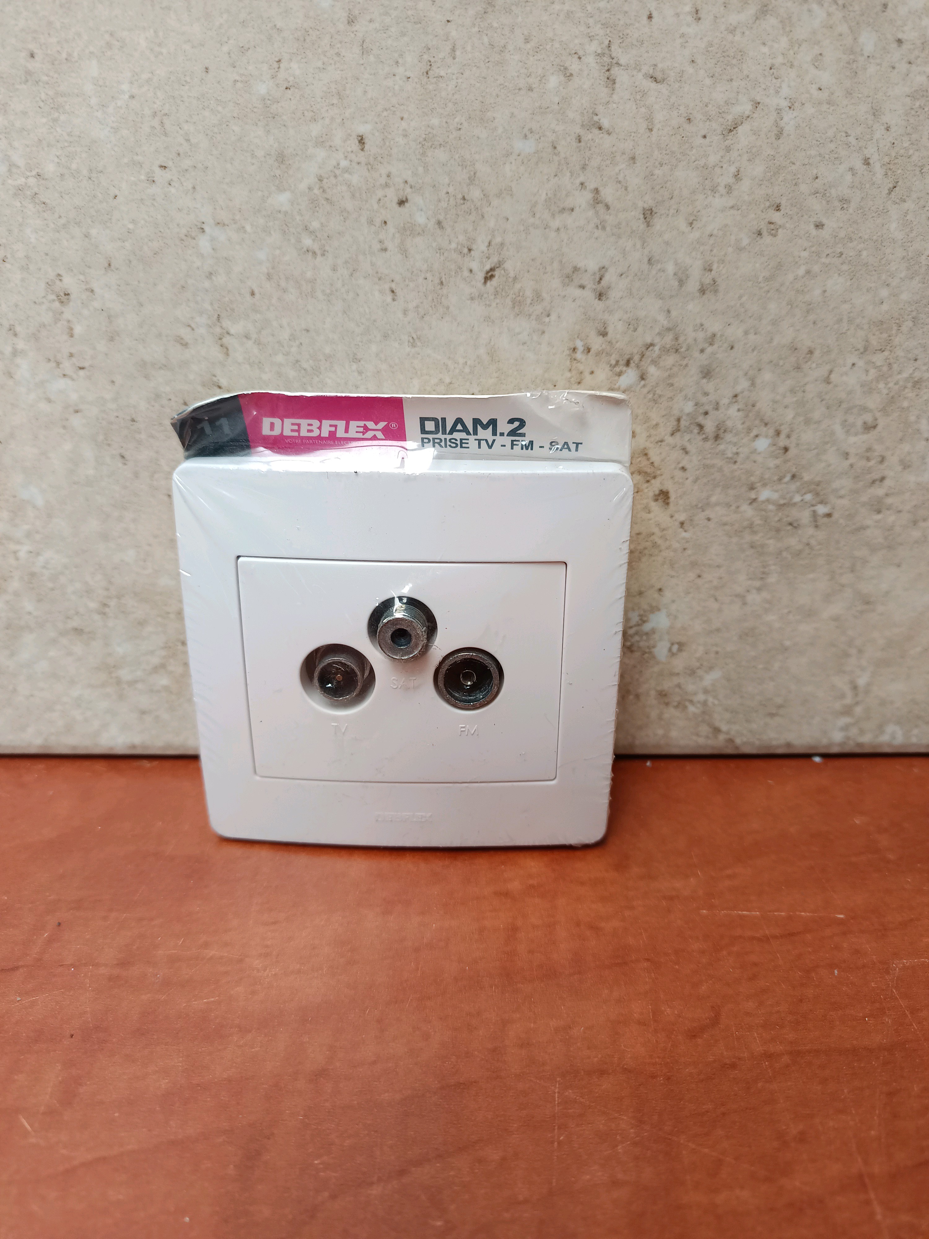Debflex DIAM.2 prise TV/FM/SAT