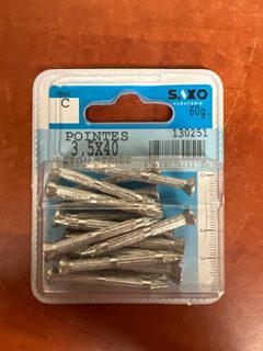 Saxo Clouterie pointes 3,5 x 40 – boîte 60 g