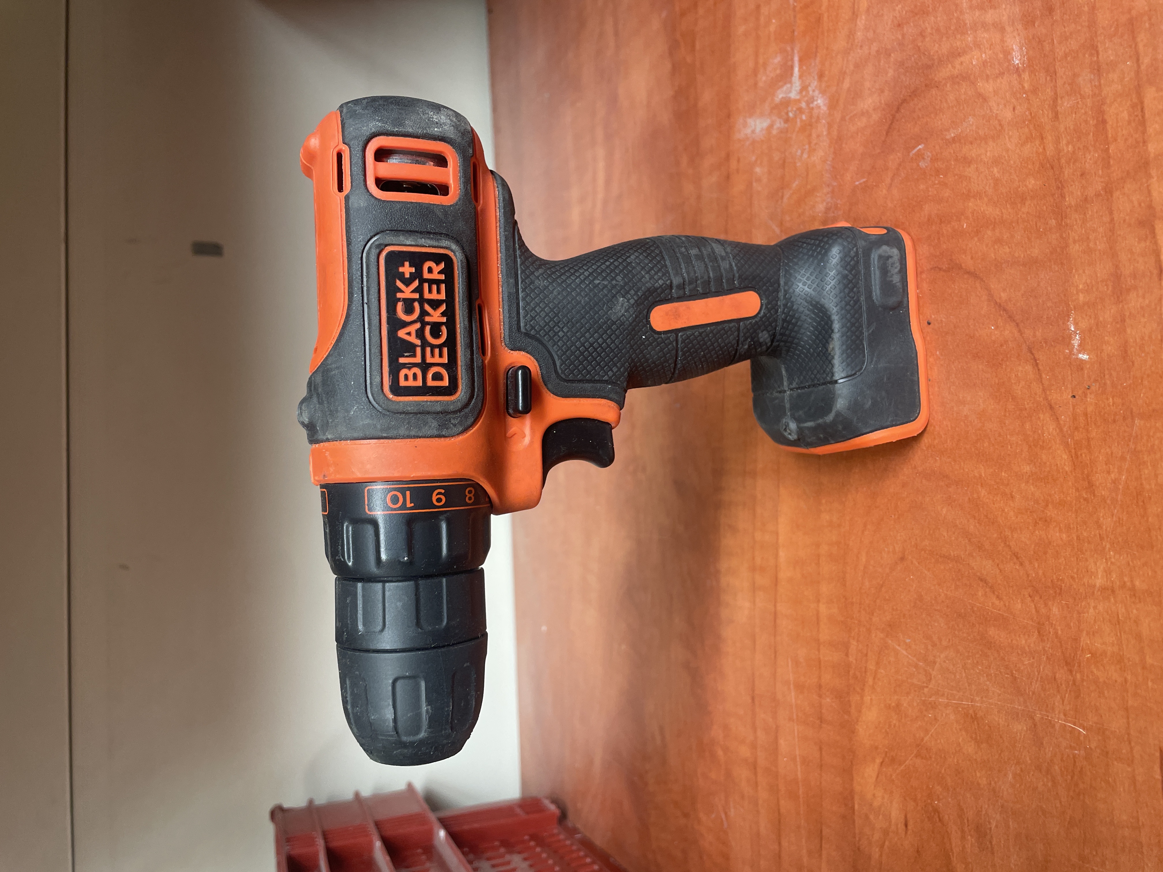 Perceuse visseuse sans fil Black+Decker sans batterie — photo 2