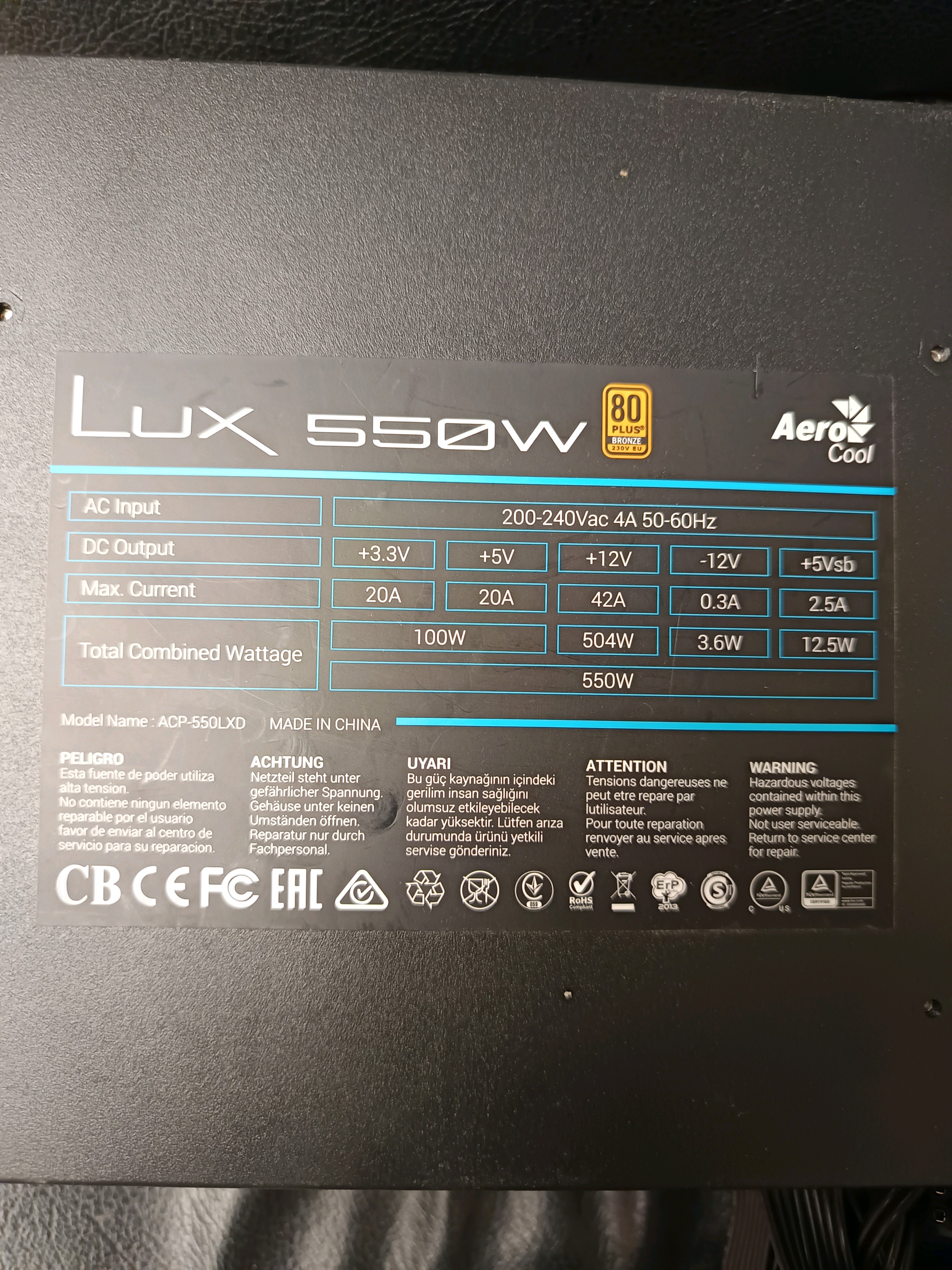 Alimentation PC AeroCool LUX 550W (80 Plus Bronze)