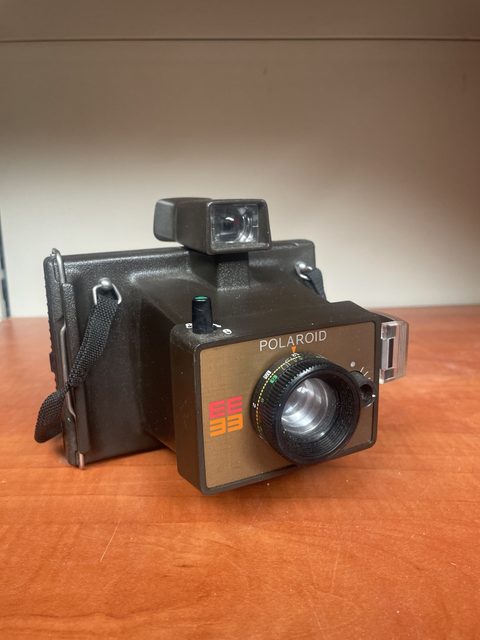Appareil photo instantané vintage Polaroid EE33