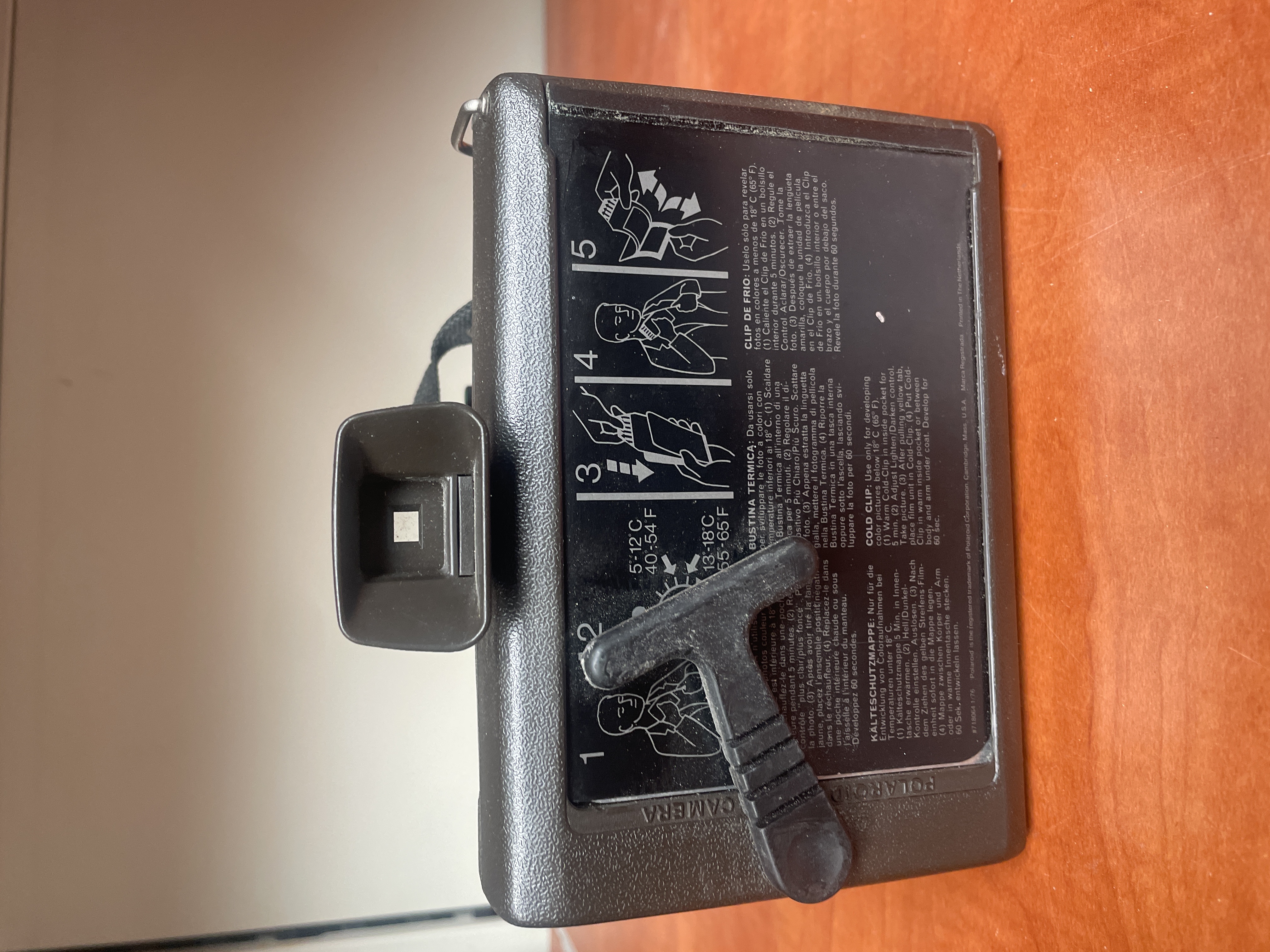 Appareil photo instantané vintage Polaroid EE33 — photo 2