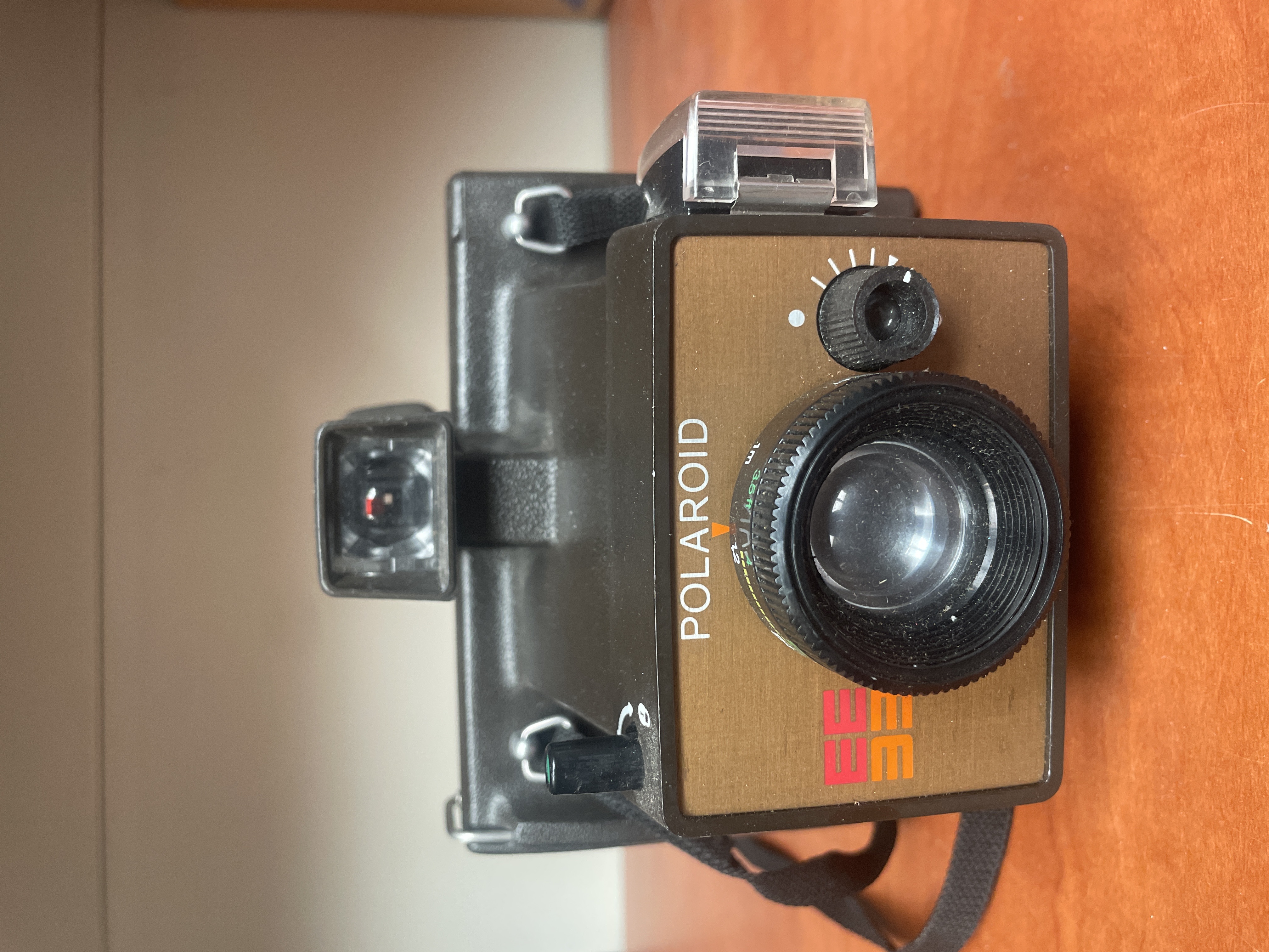 Appareil photo instantané vintage Polaroid EE33 — photo 3