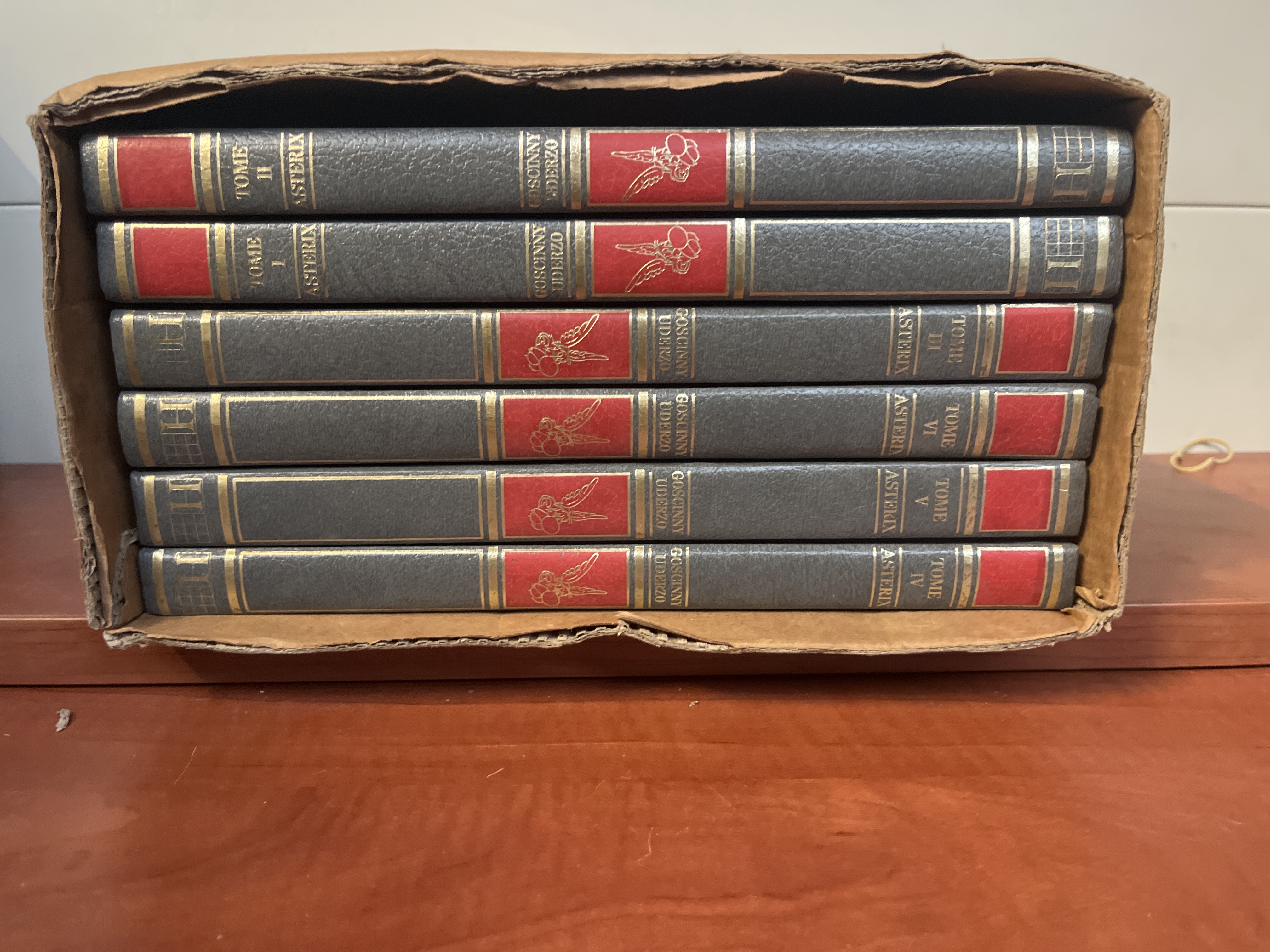 Astérix - Coffret Tomes 1 à 6 (Le Livre de Paris) — photo 2