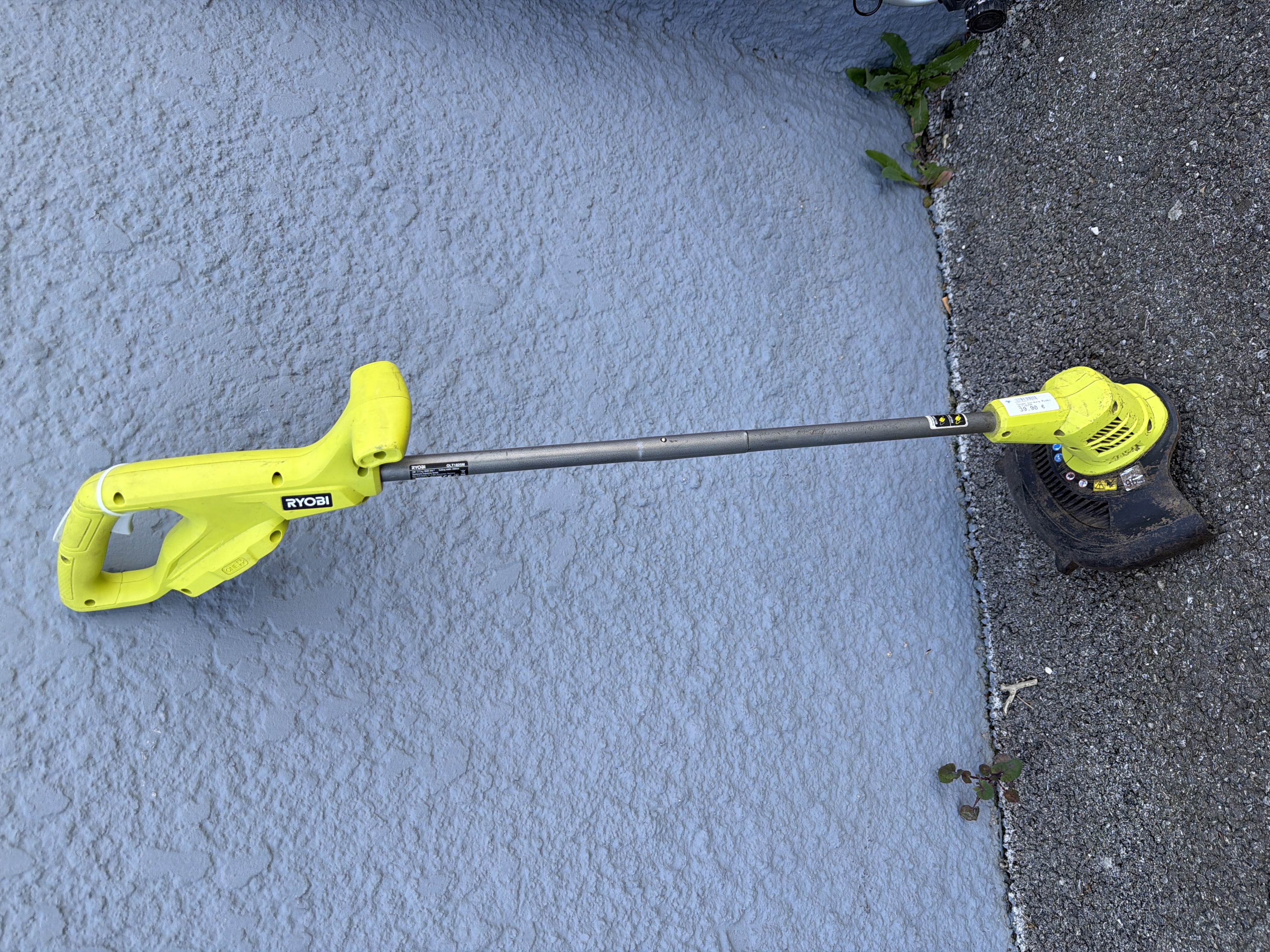 Coupe-bordure Ryobi OLT1825M 18V 25 cm