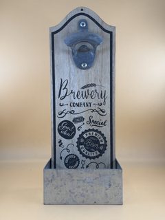 Décapsuleur mural en bois avec récupérateur de capsules déco Brewery