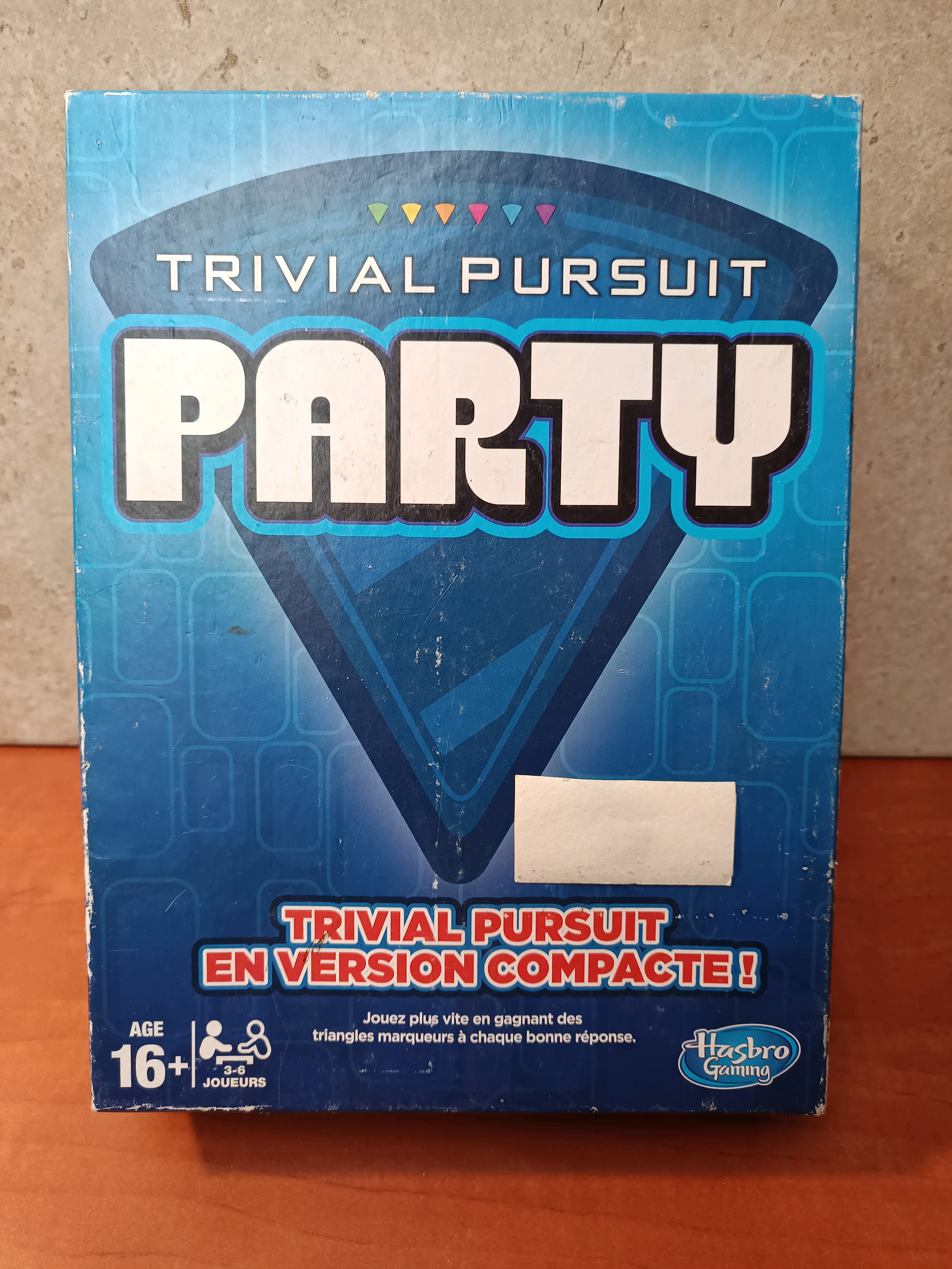 Hasbro Gaming Trivial Pursuit Party (version compacte)