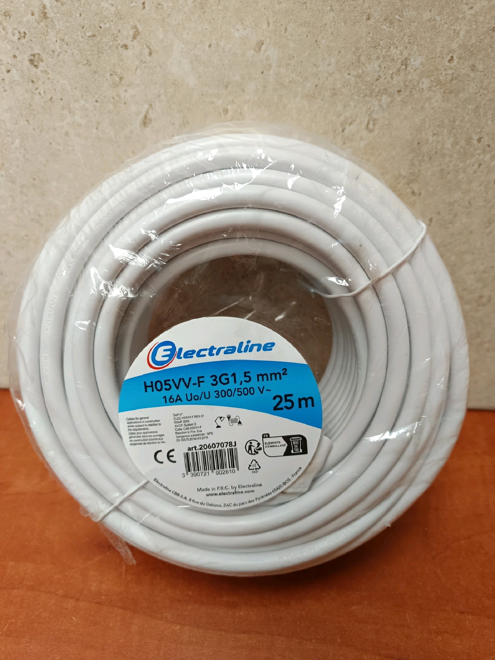 Câble Electraline H05VV-F 3G1,5 mm² 25 m