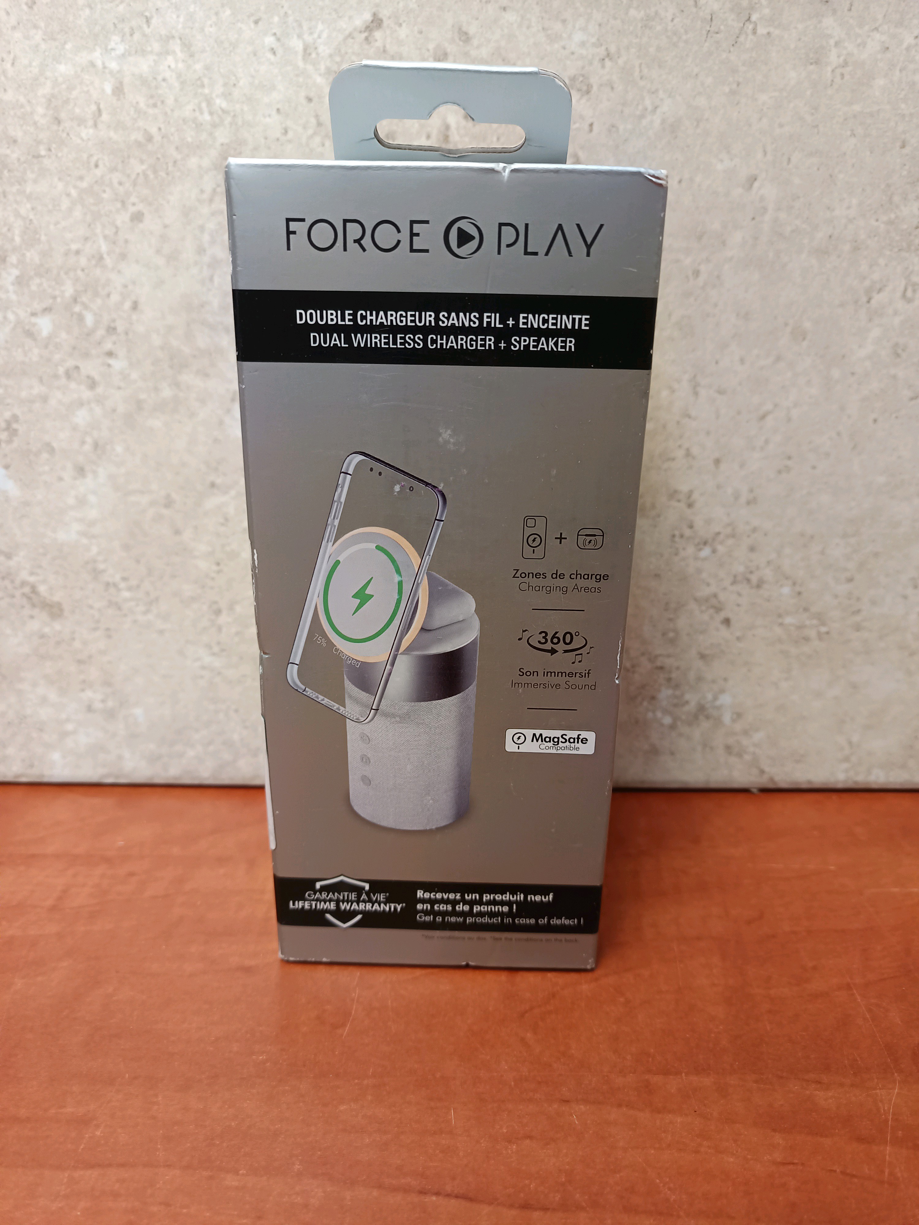 Force Play double chargeur sans fil + enceinte (compatible MagSafe)
