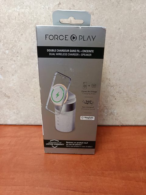 Force Play double chargeur sans fil + enceinte (compatible MagSafe)
