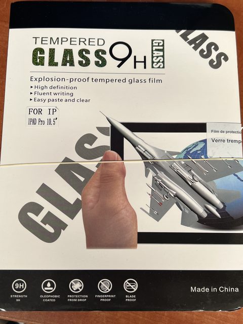 Lot étui folio noir + verre trempé pour iPad Pro 10,5