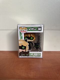 Figurine Funko Pop Miraculous Cat Noir with Plagg n°360