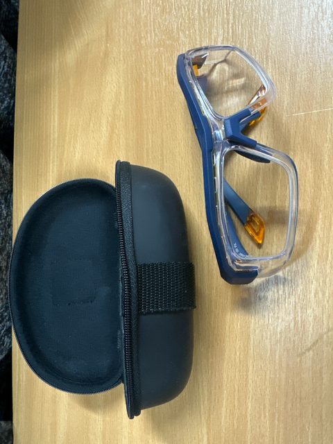 Lunettes de protection IRX300-VP avec étui