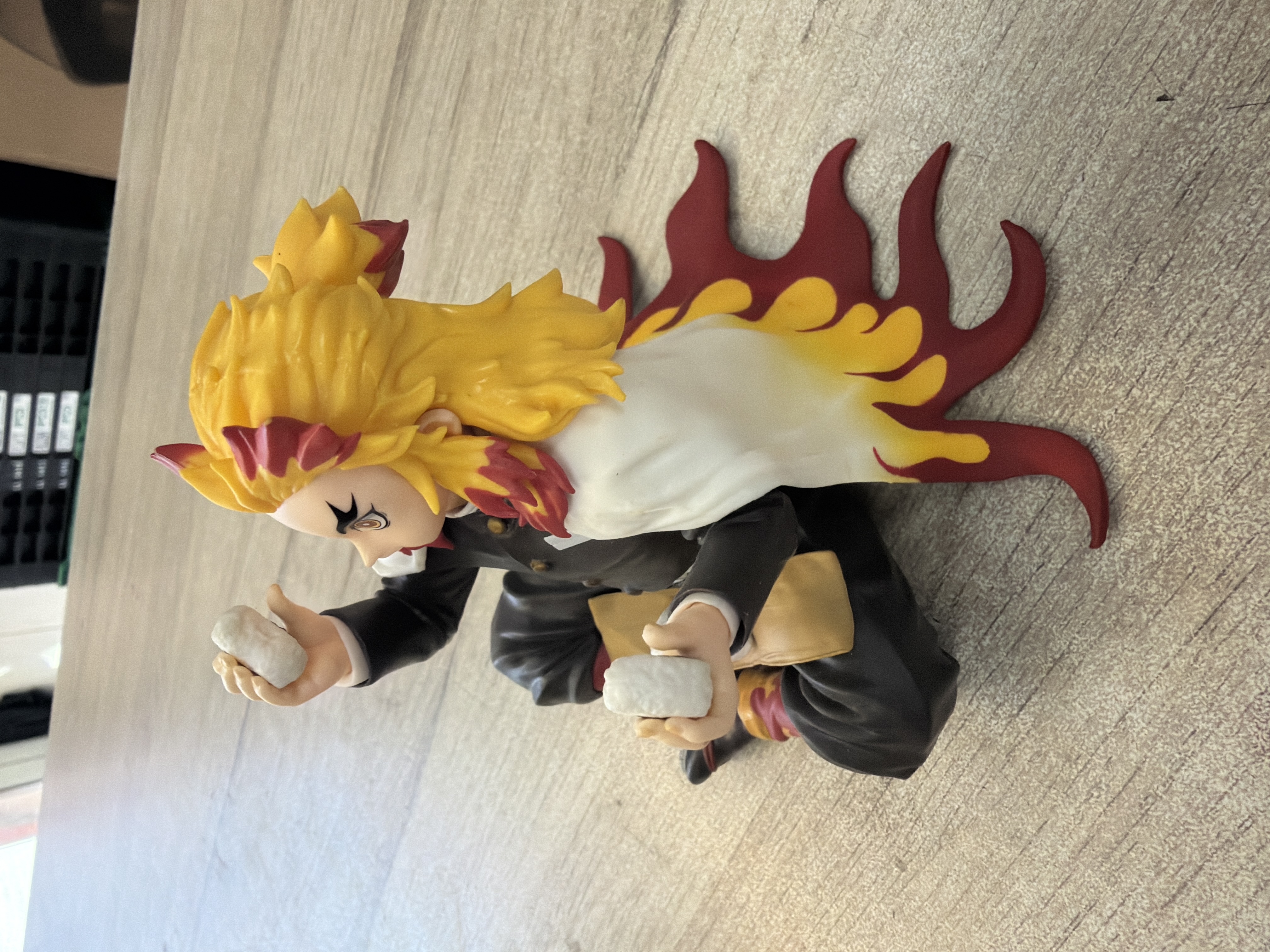 Figurine Rengoku Demon Slayer Flame Breathing — photo 2