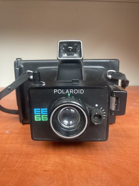Appareil photo instantané Polaroid EE66 vintage