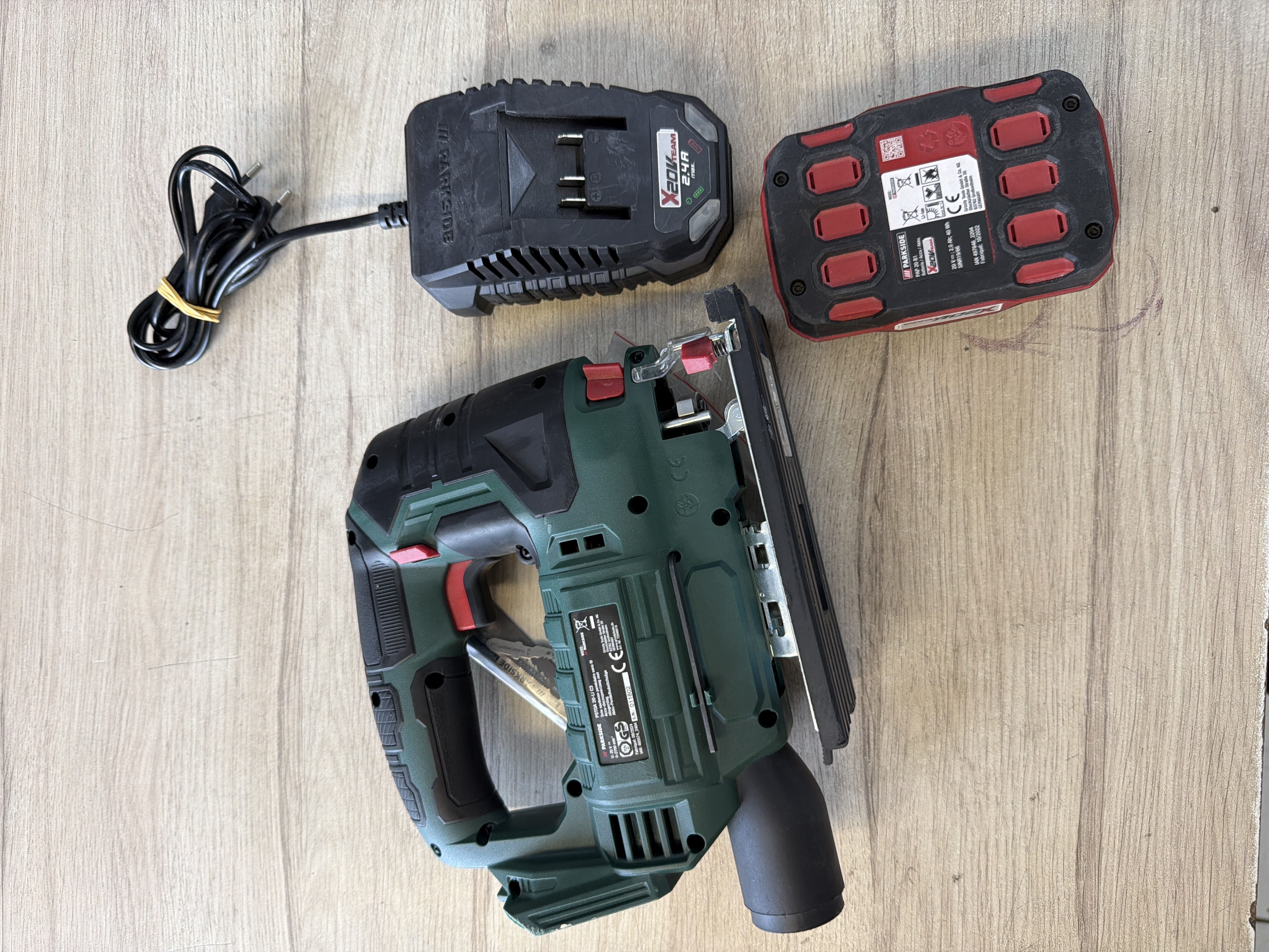 Scie sauteuse Parkside PSTDA 20-Li C3 + batterie 2,0 Ah