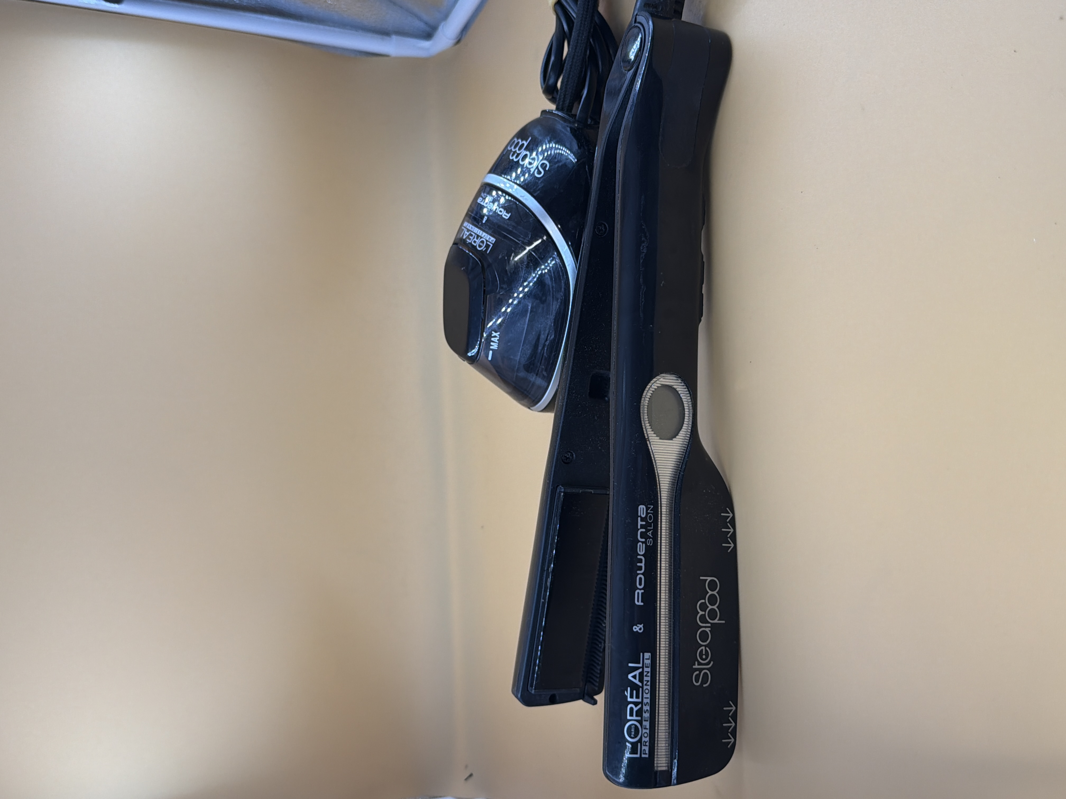 Lisseur vapeur Steampod L'Oréal Professionnel Rowenta noir