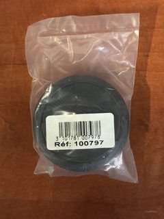 Bouchon obturateur rond en plastique noir