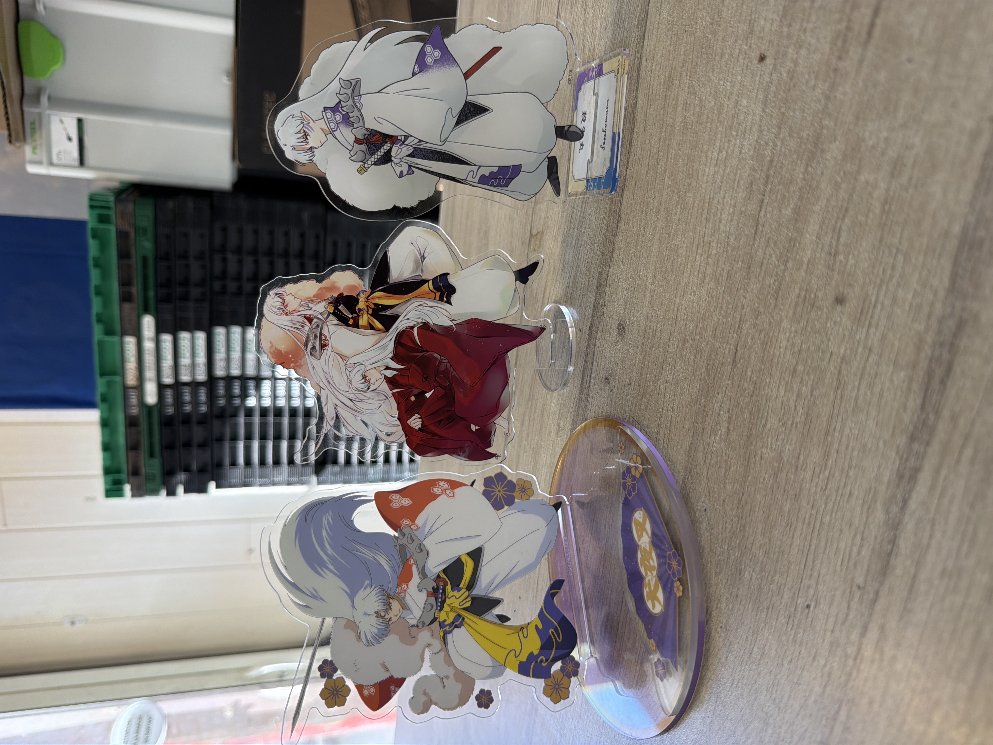 Lot de 3 stands acryliques Inuyasha Sesshomaru
