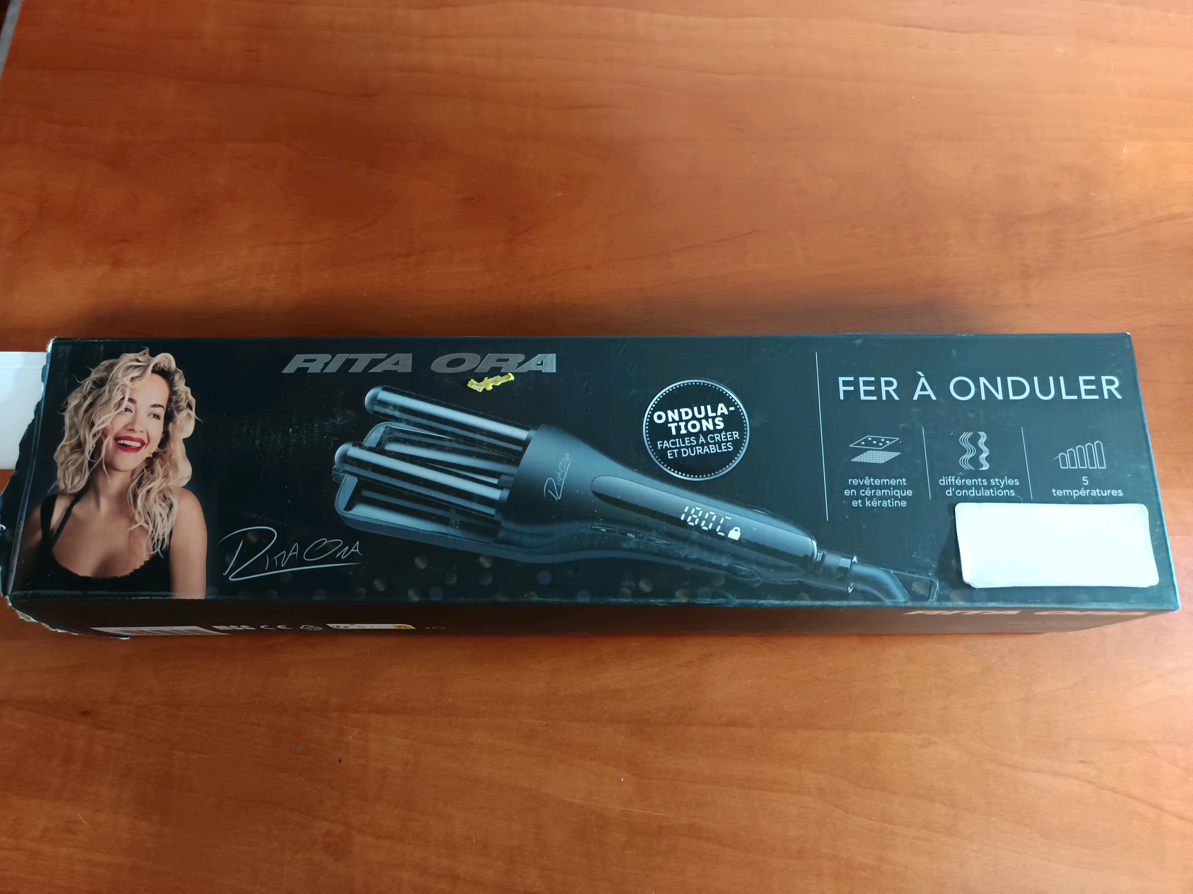 RITA ORA fer à onduler 3 tubes 180°C
