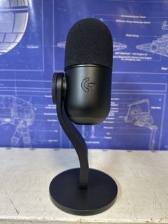 Micro USB Logitech Yeti GX avec support de bureau