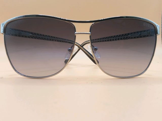 Lunettes de soleil Guess aviateur