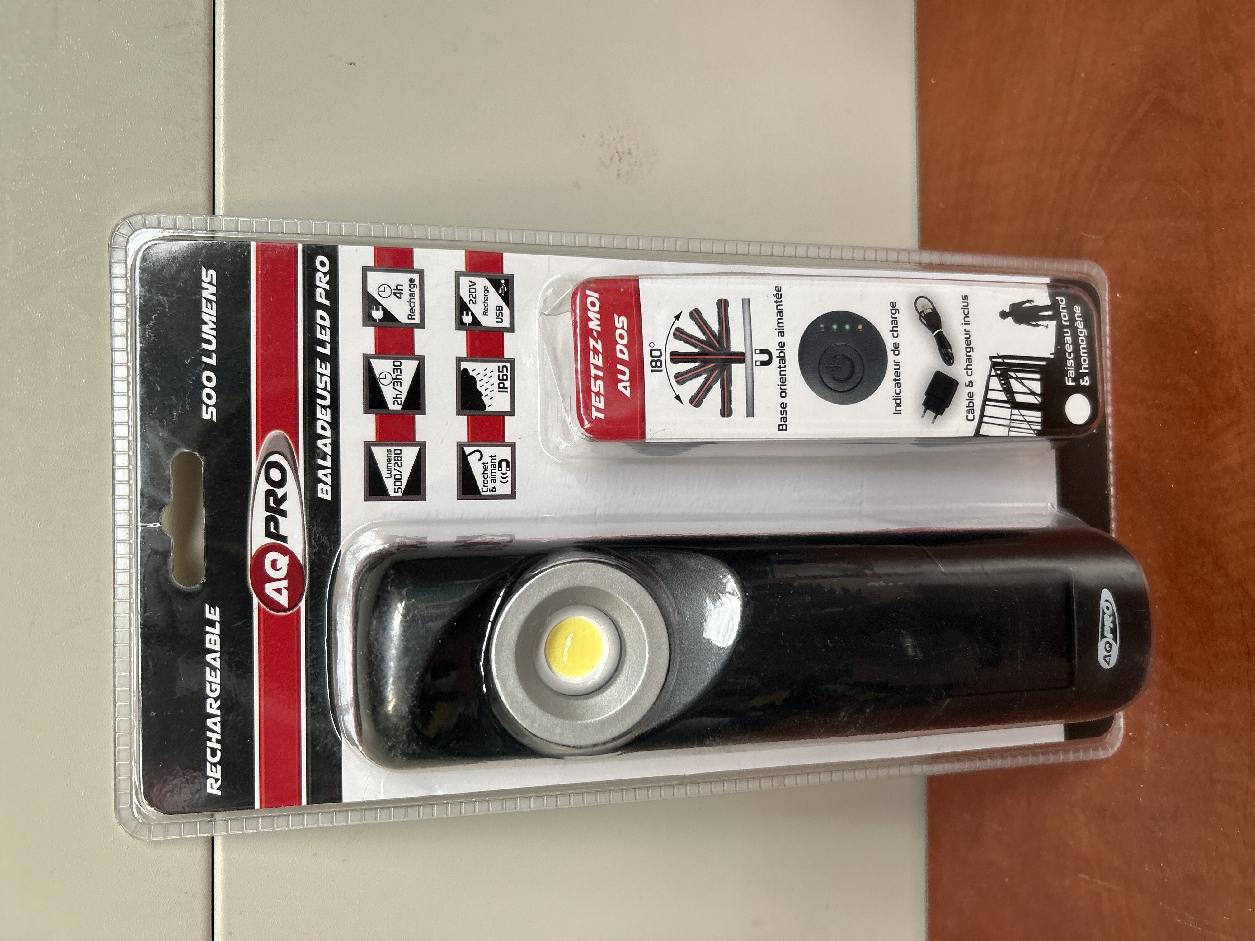 AQ Pro Baladeuse LED Pro rechargeable 500 lumens