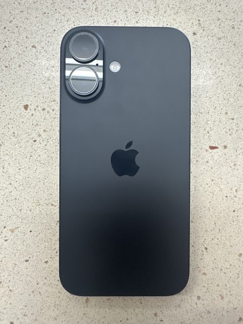 Apple iPhone 16 128 Go noir