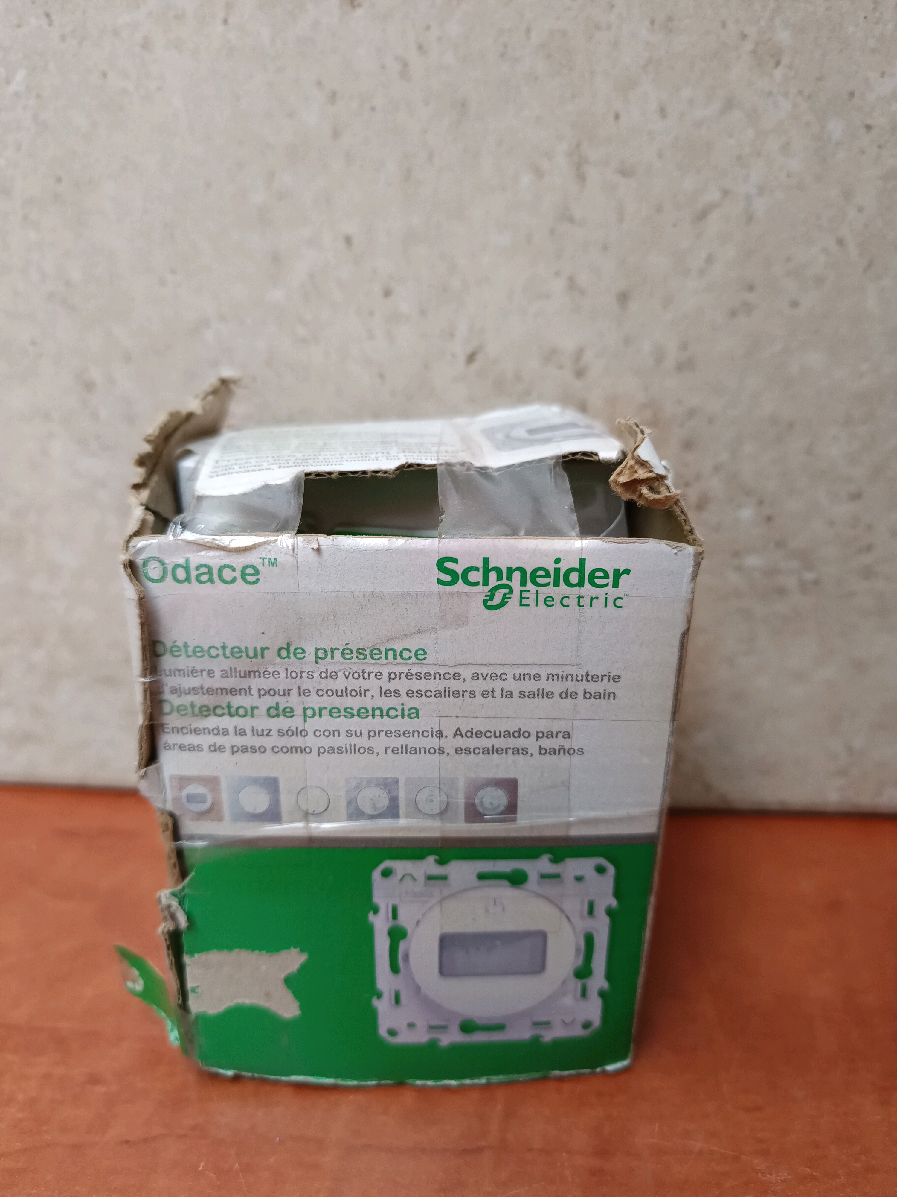 Schneider Electric Odace - Détecteur de présence
