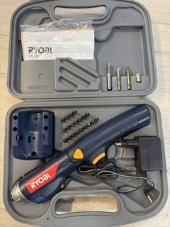 Tournevis sans fil Ryobi BD-336 3,6V avec embouts