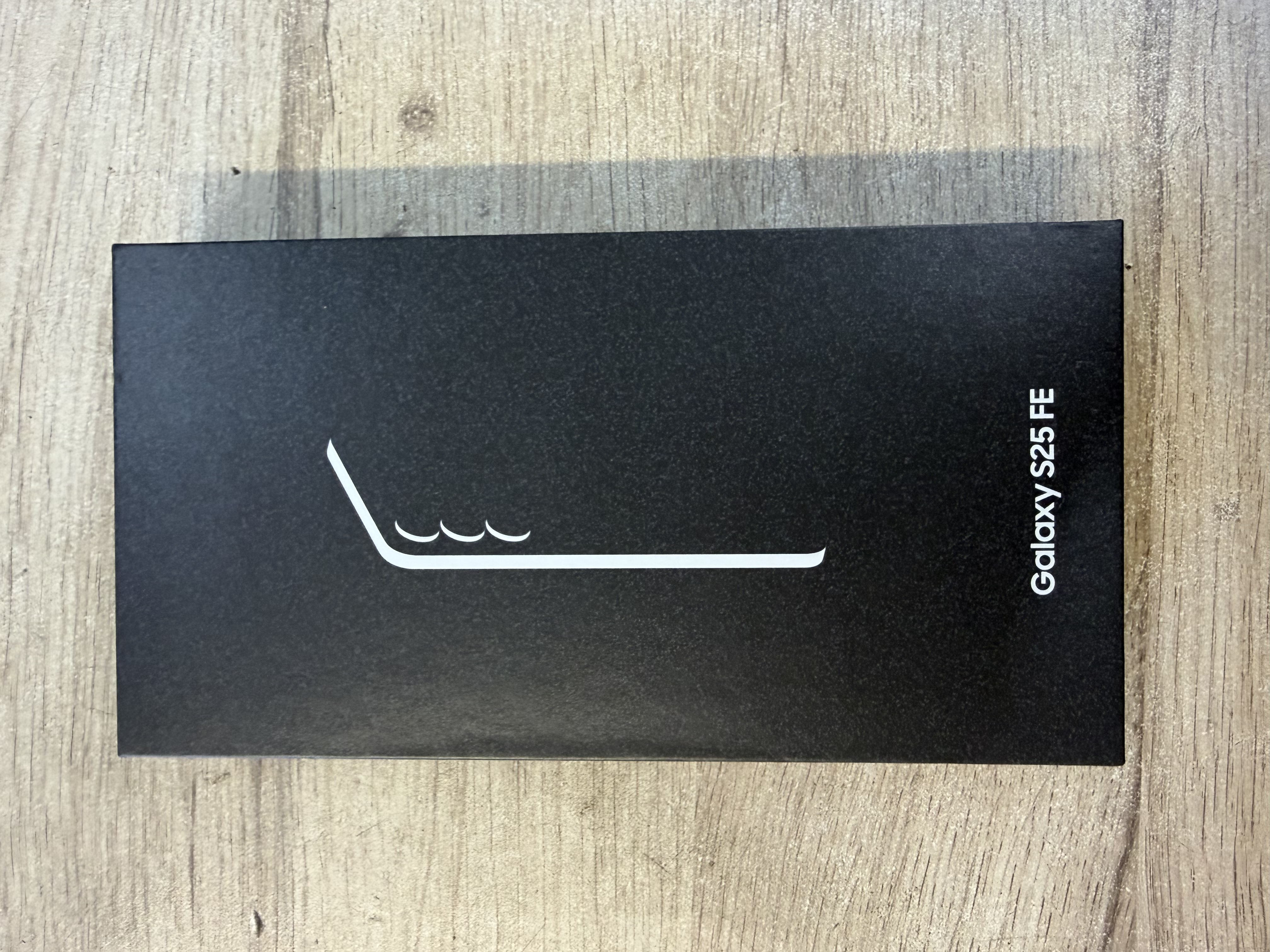 Samsung Galaxy S25 FE 128 Go Noir Absolu 5G