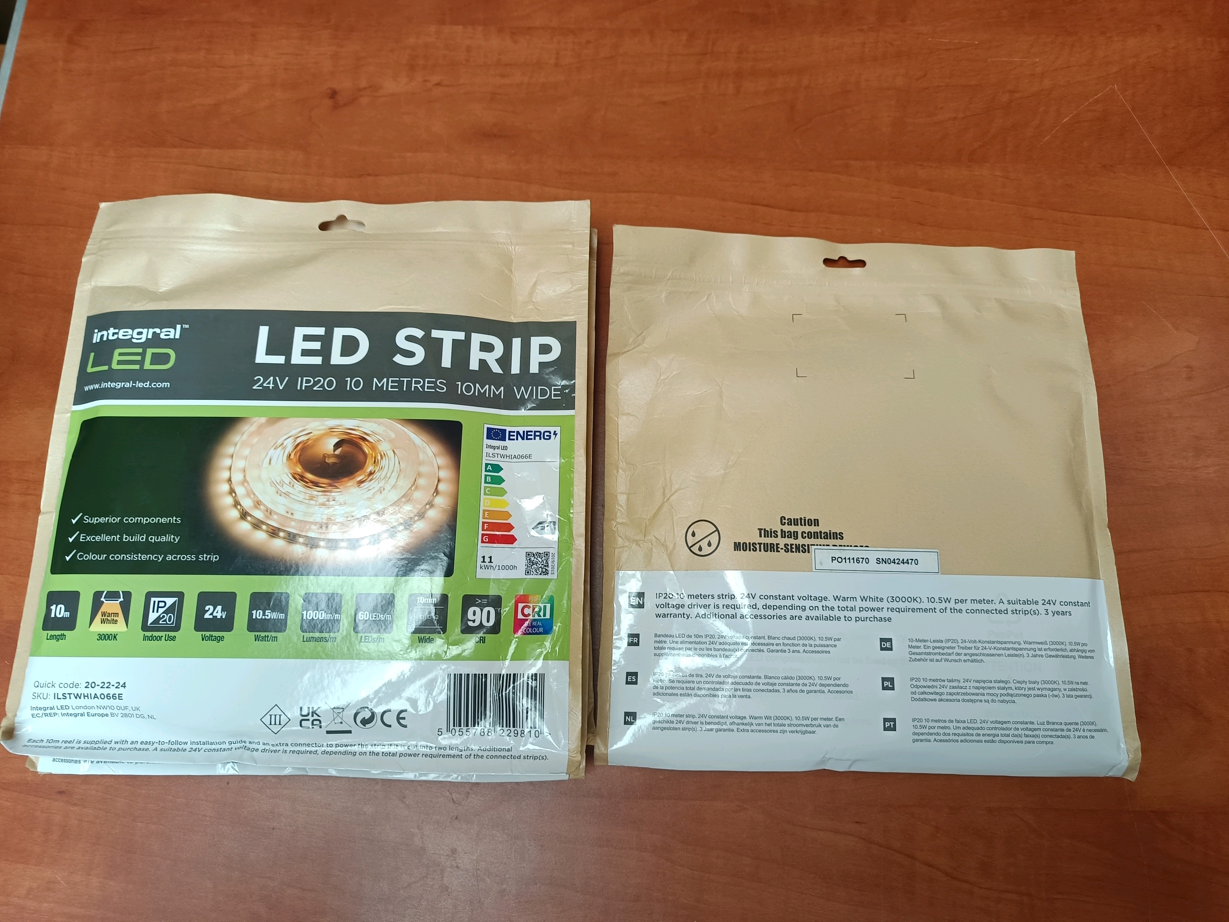 Ruban LED Integral LED - LED Strip 24V IP20 (10 m x 10 mm)