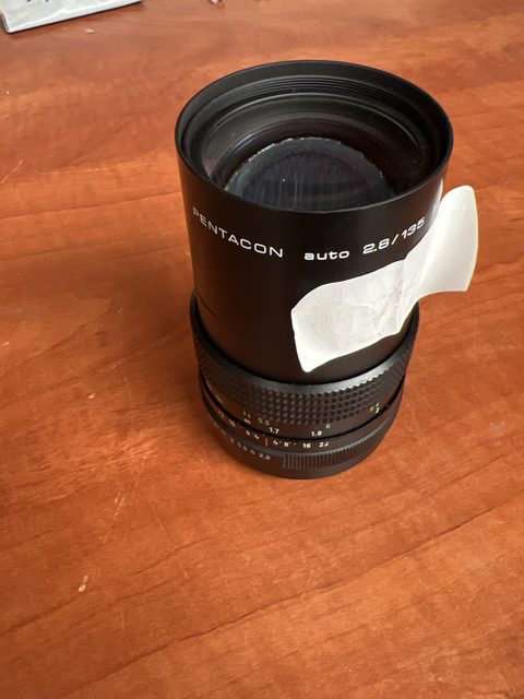 Pentacon objectif d’appareil photo auto 2.8/135 MC