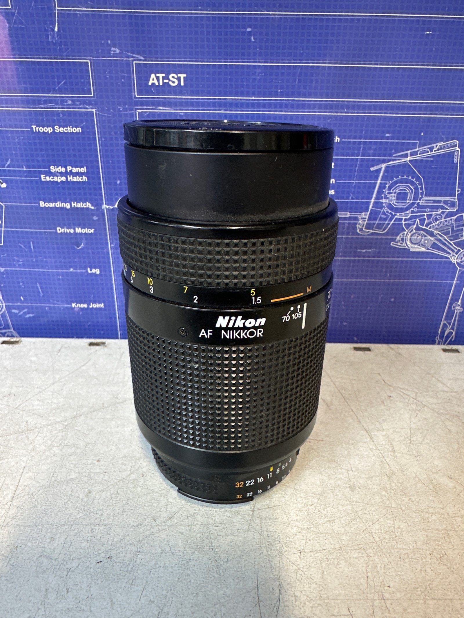Objectif Nikon AF NIKKOR 70-210mm 1:4-5,6