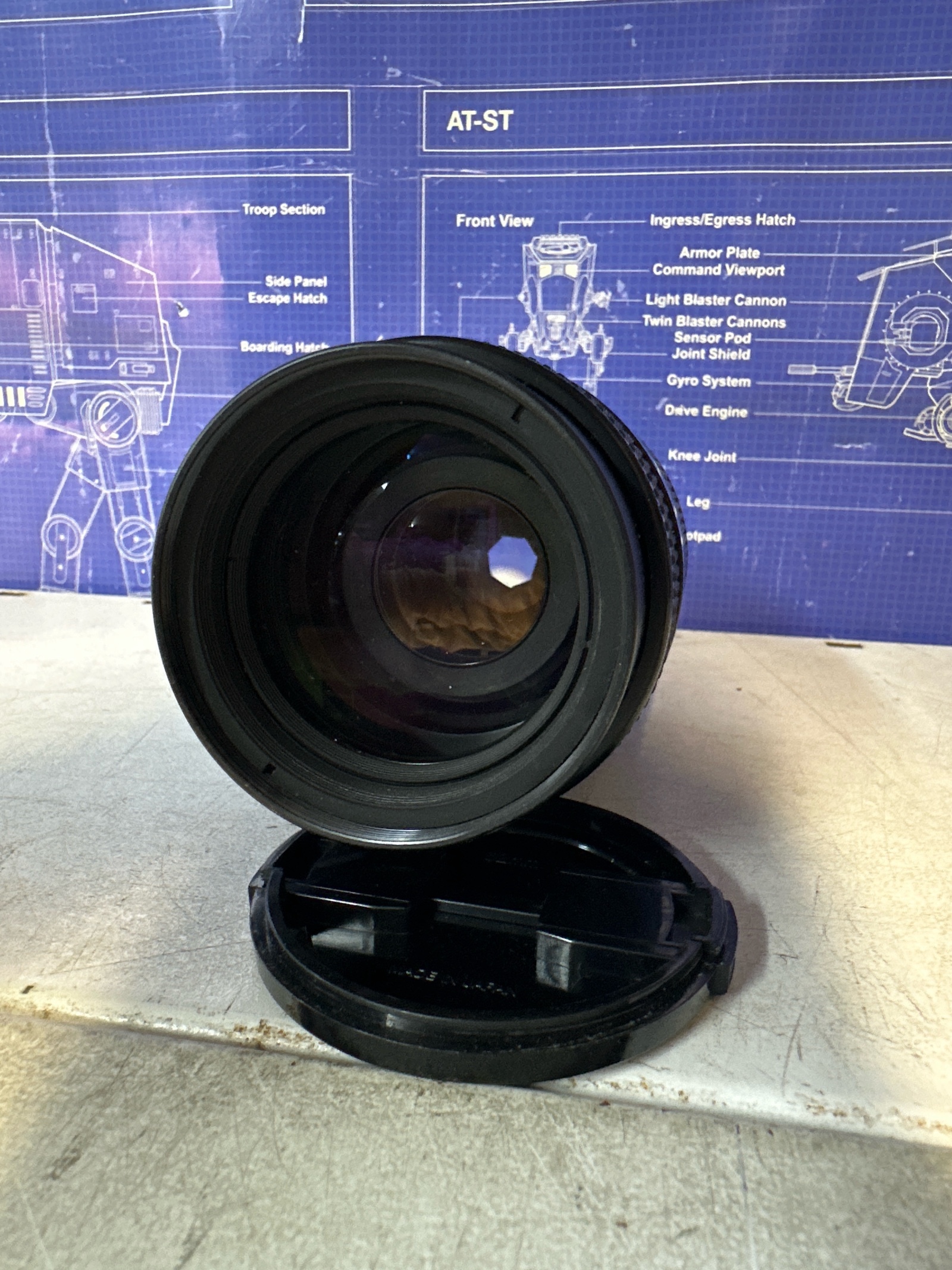 Objectif Nikon AF NIKKOR 70-210mm 1:4-5,6 — photo 2